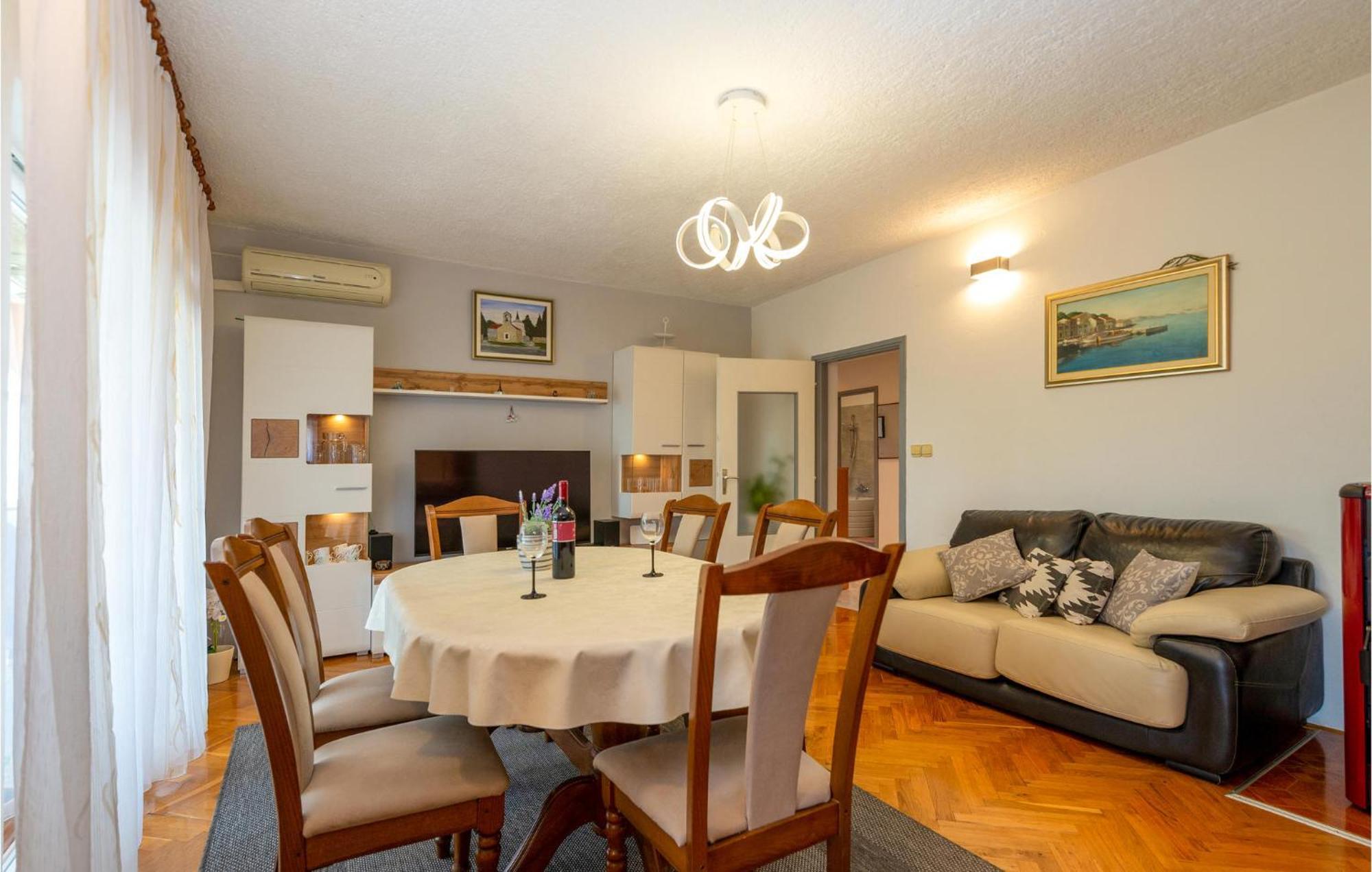 Lovely Apartment In Rovanjska With House Sea View Ngoại thất bức ảnh