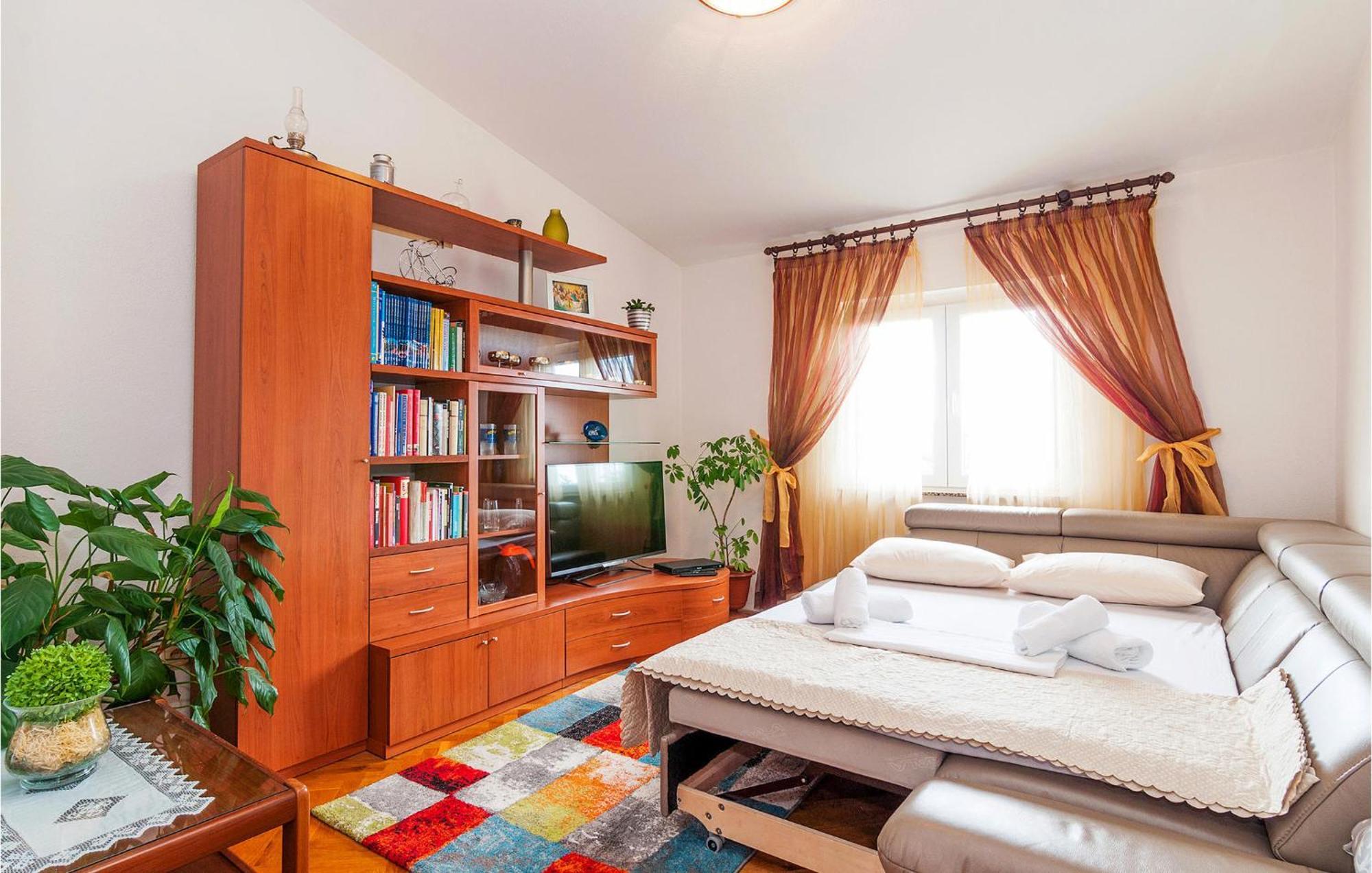 Lovely Apartment In Rovanjska With House Sea View Ngoại thất bức ảnh